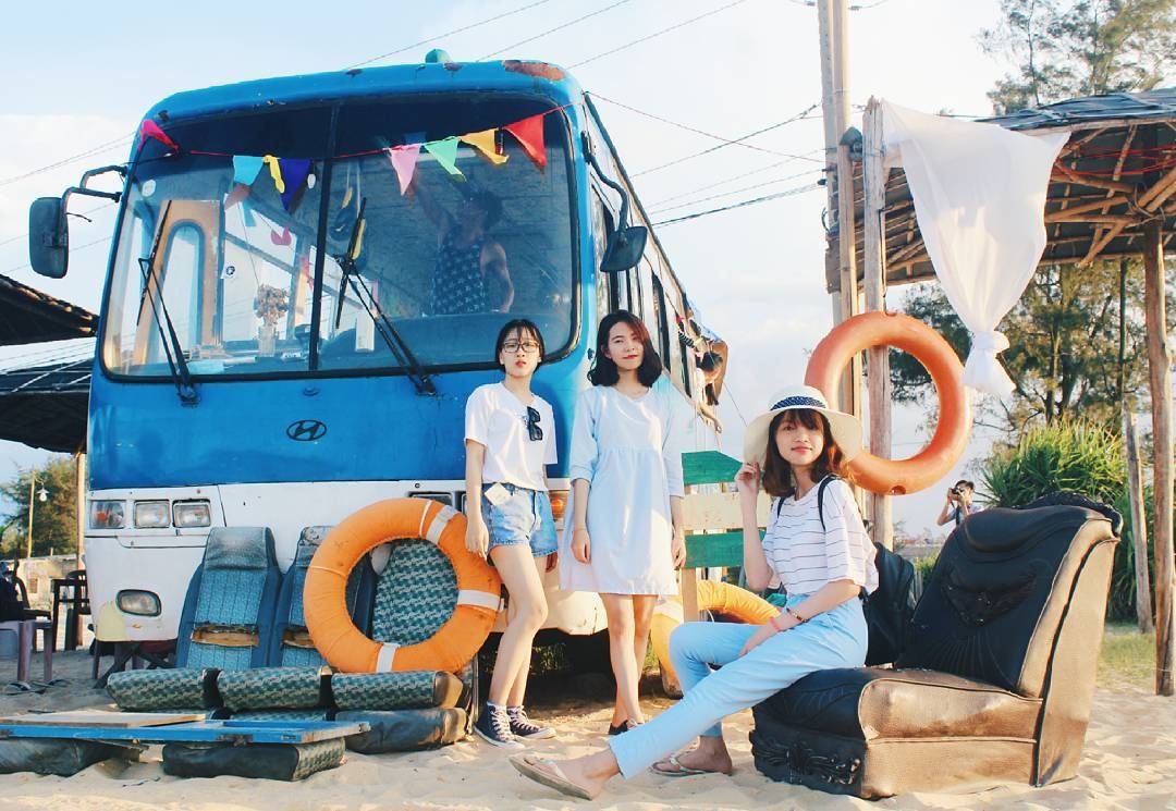Discover Bus Café - Coffee shop with beautiful sea view in Hue 4