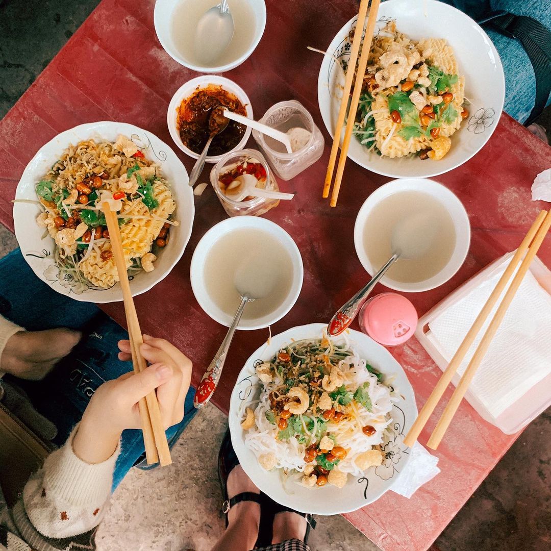 Start a simple new day with Hue 7 breakfast dishes