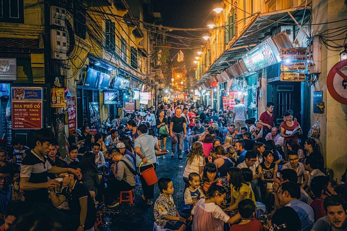 Experience traveling to Hanoi 1 day 1 night on your own 10