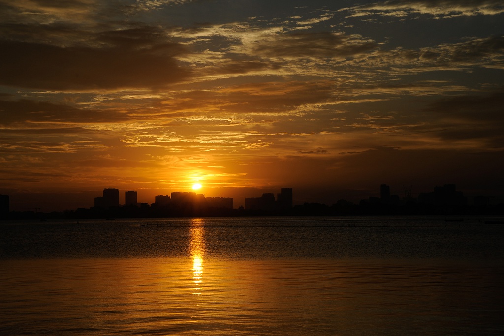 Experience traveling to Hanoi in breathtakingly beautiful autumn 11