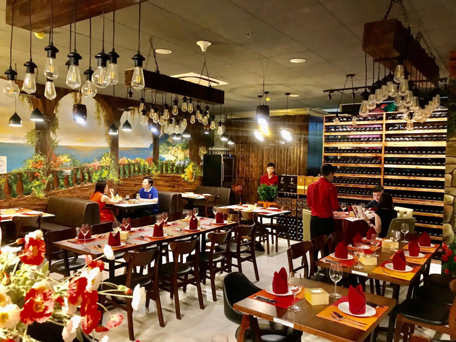 L'amour Steak - Classic and luxurious European style restaurant 2