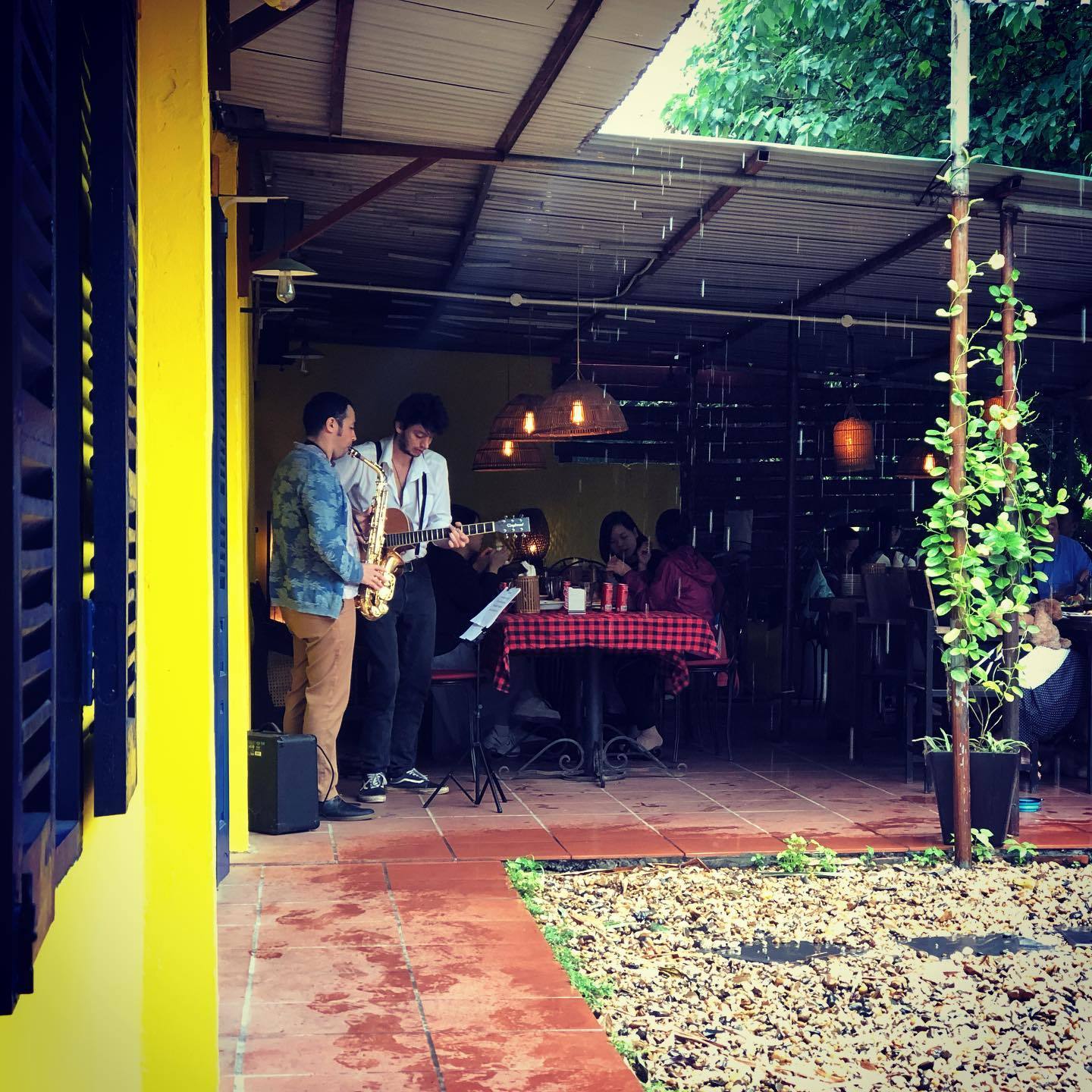 La Bodega Pizza Garden - Pizza paradise sought after by Hanoi's youth 3