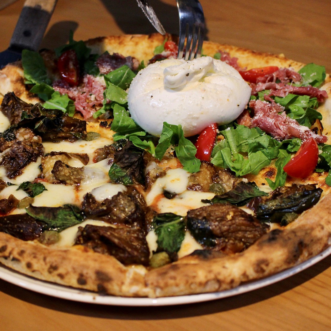 La Bodega Pizza Garden - Pizza paradise sought after by Hanoi's youth 5