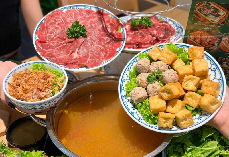 Save now 8 delicious hotpot places with crab and beef in Saigon 7