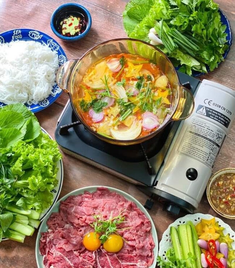 Save now 15 delicious vinegar beef hot pot restaurants in Hanoi 4