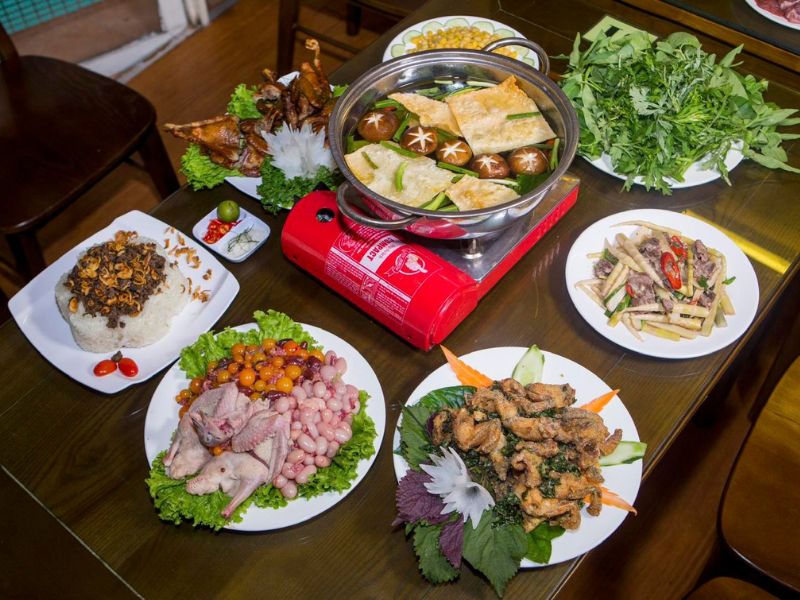 12 places to enjoy famous delicious Hanoi porridge hotpot 3