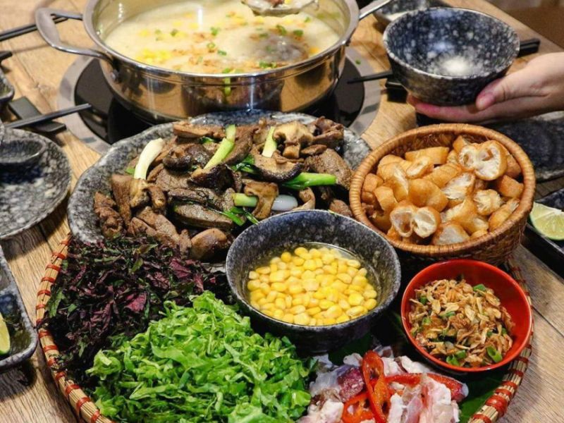 12 places to enjoy famous delicious Hanoi porridge hot pot 7