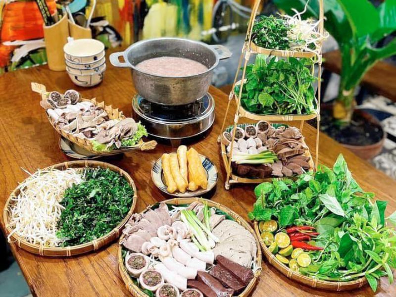 12 places to enjoy famous delicious Hanoi porridge hotpot 8