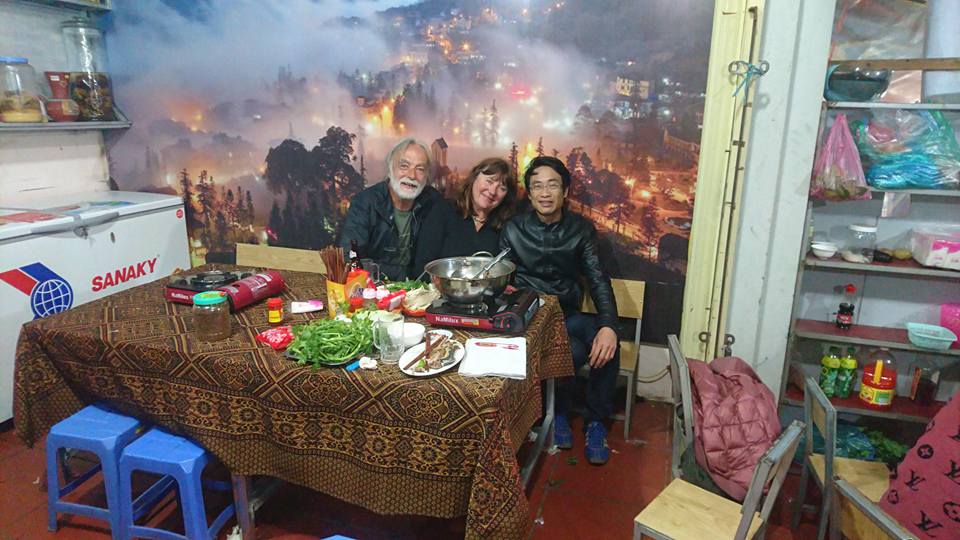 Sapa Hoa Phuong grilled hotpot - Let's explore the island of delicious restaurants that attract customers 18