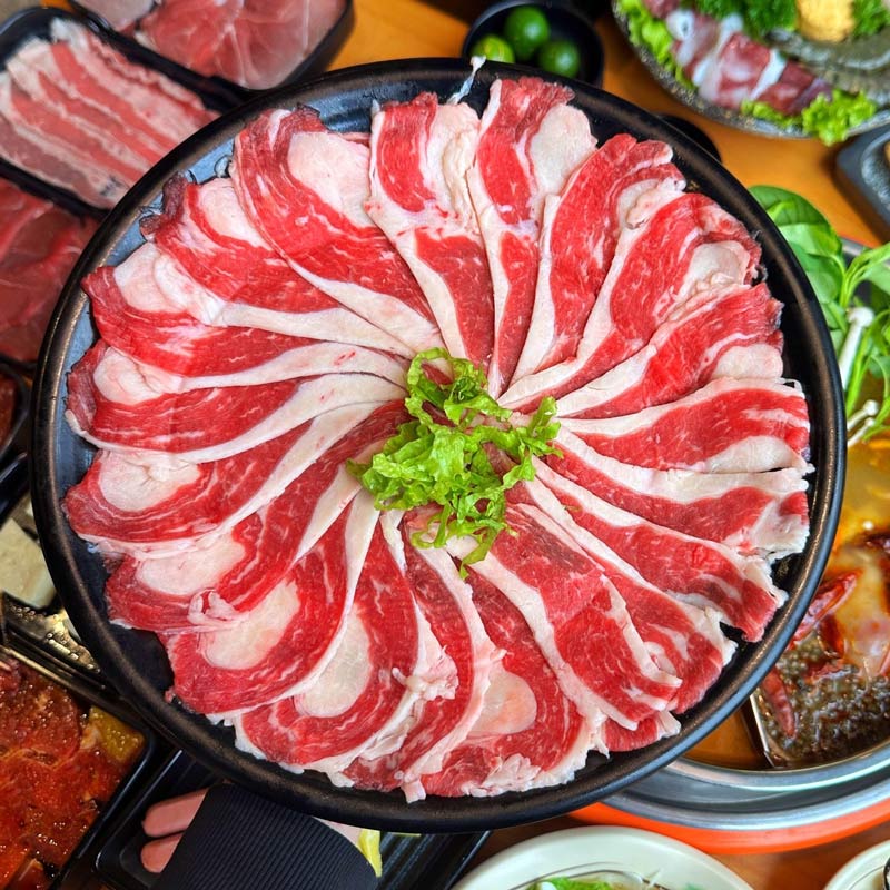 Lau Phan, a famous long-standing hot pot brand of the capital 7