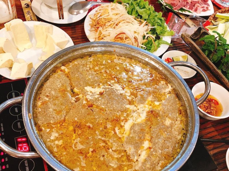 Top 10 most delicious crab and beef hot pot restaurants in Hanoi, you will be addicted to eating them 4