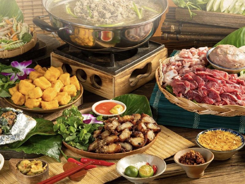 Top 10 best crab and beef hot pot restaurants in Hanoi, you'll be addicted to eating them 10