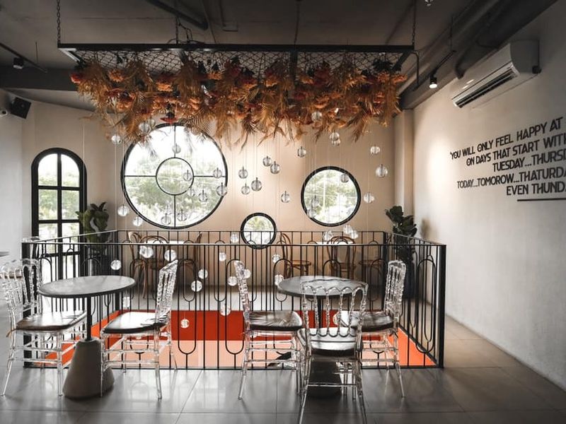 Top 10 hot cafes in District 7 for Saigon youth 5