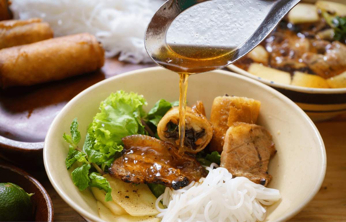 Tell you the top 10 famous Hanoi delicious bun cha restaurants in Hanoi 6
