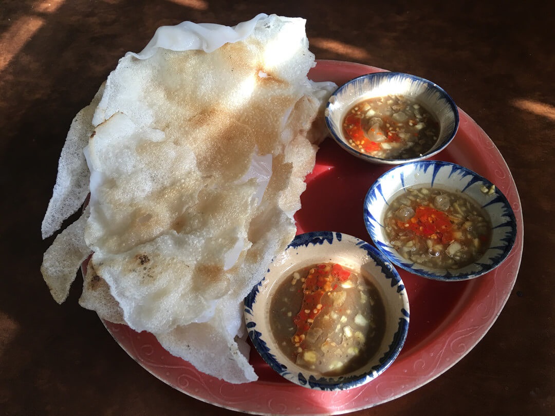 Fall in love with the flavor of rice paper - An attractive dish in Da Nang 4