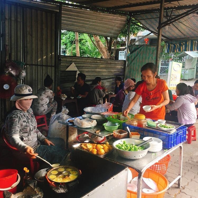 Fall in love with the flavor of rice paper - An attractive dish in Da Nang 6