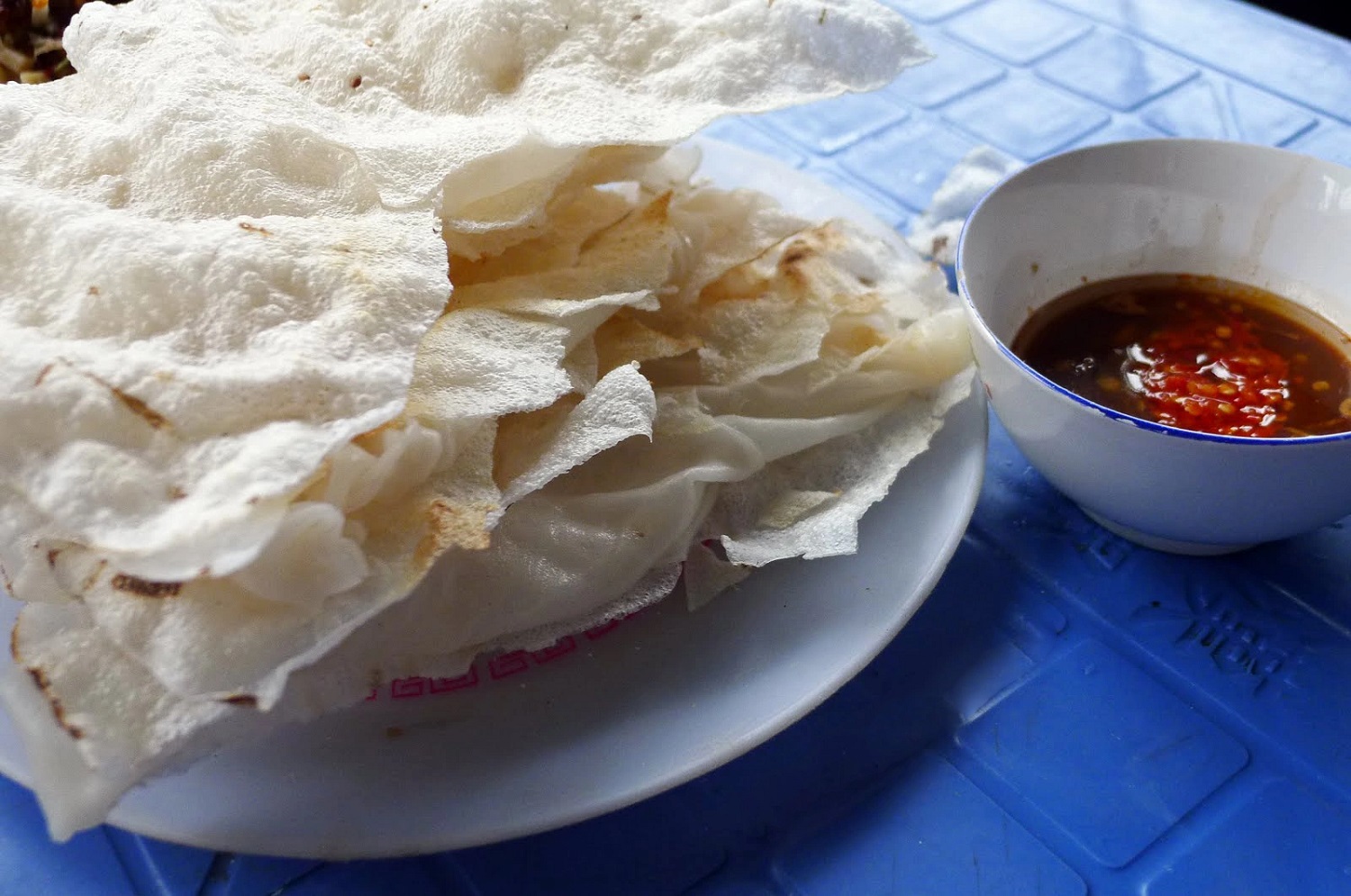 Fall in love with the flavor of rice paper - An attractive dish in Da Nang 7