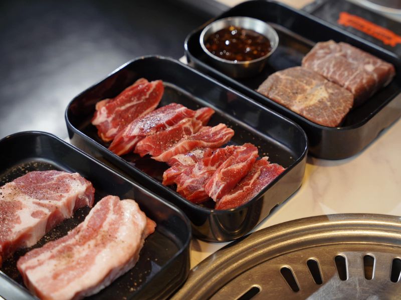 Meat and Meet - Korean standard buffet restaurant 12