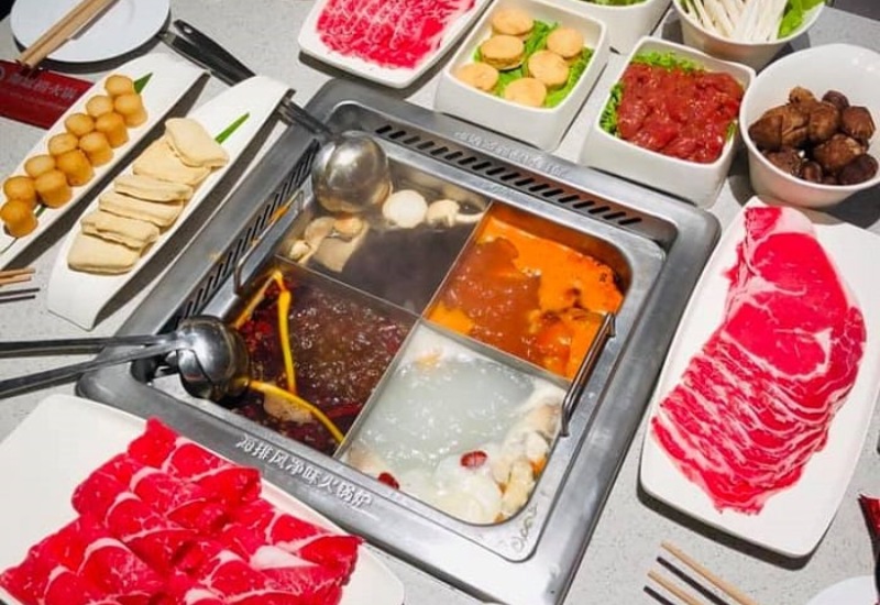 Explore Haidilao hot pot restaurant chain in Ho Chi Minh City 7