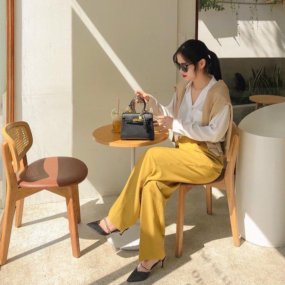 Dreaming about delicious drinks and cakes at Gardénia Coffee Bakery 21