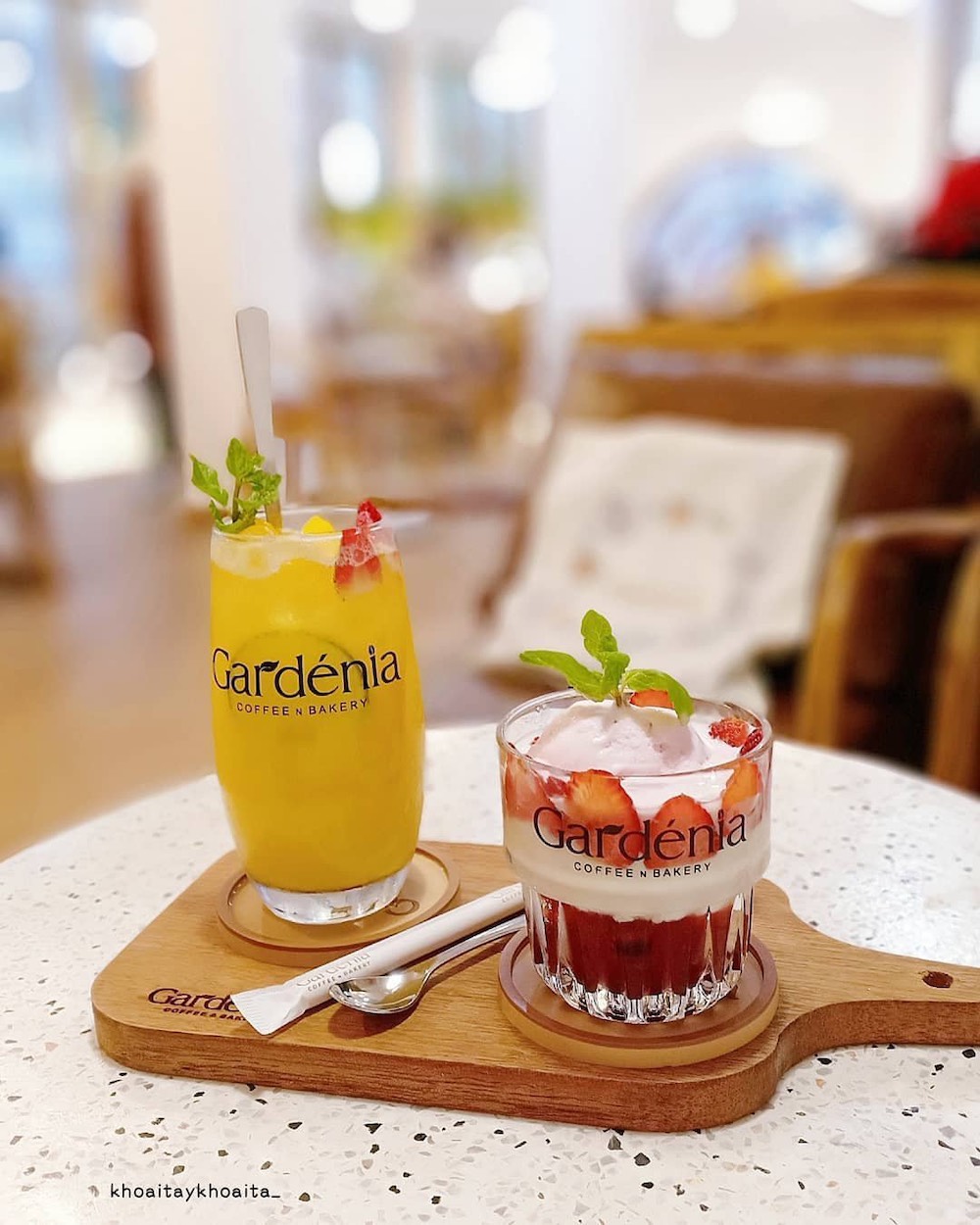 Dreaming about delicious drinks and cakes at Gardénia Coffee Bakery 6