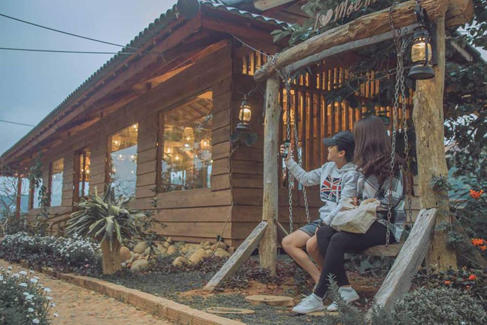 Moc Tra Farm - Coffee shop with a beautiful road like a Korean movie 4