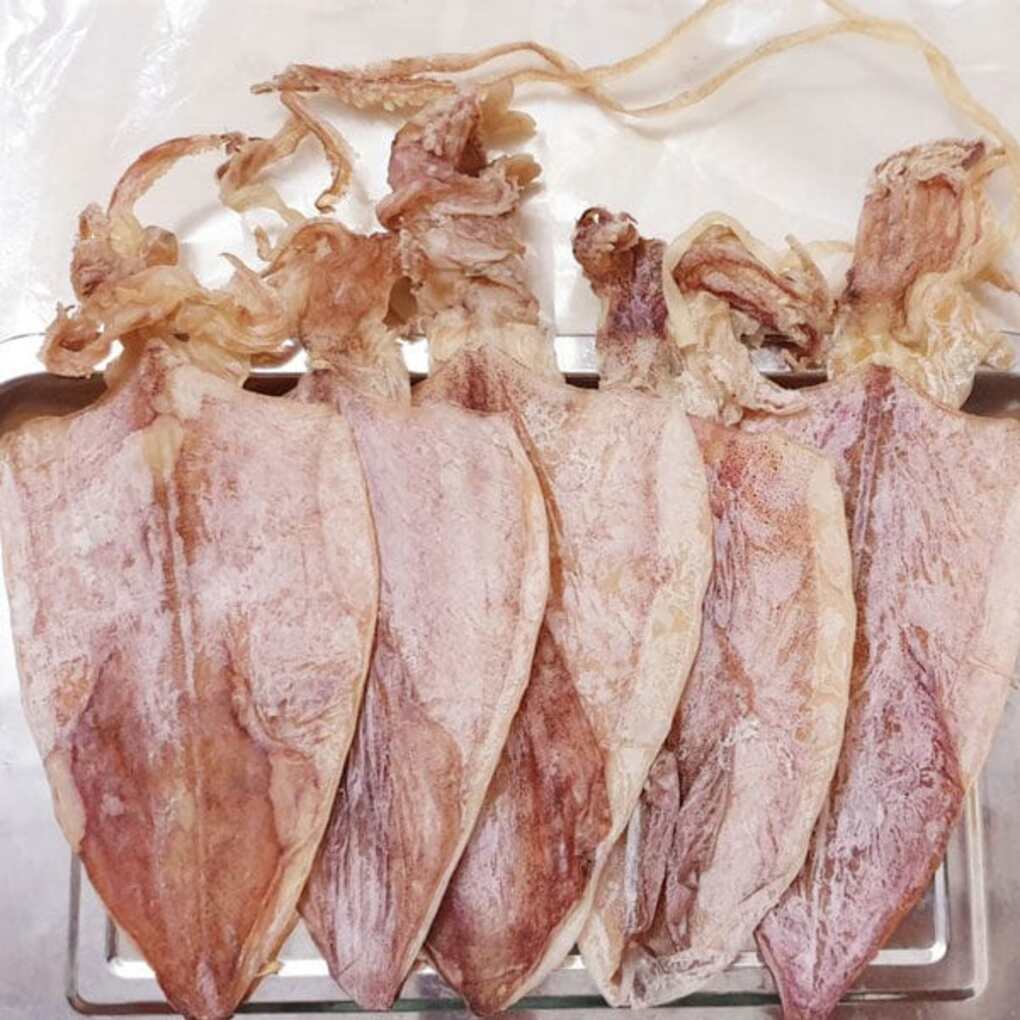 Da Nang dried squid - Famous specialty sought after by foodies 3