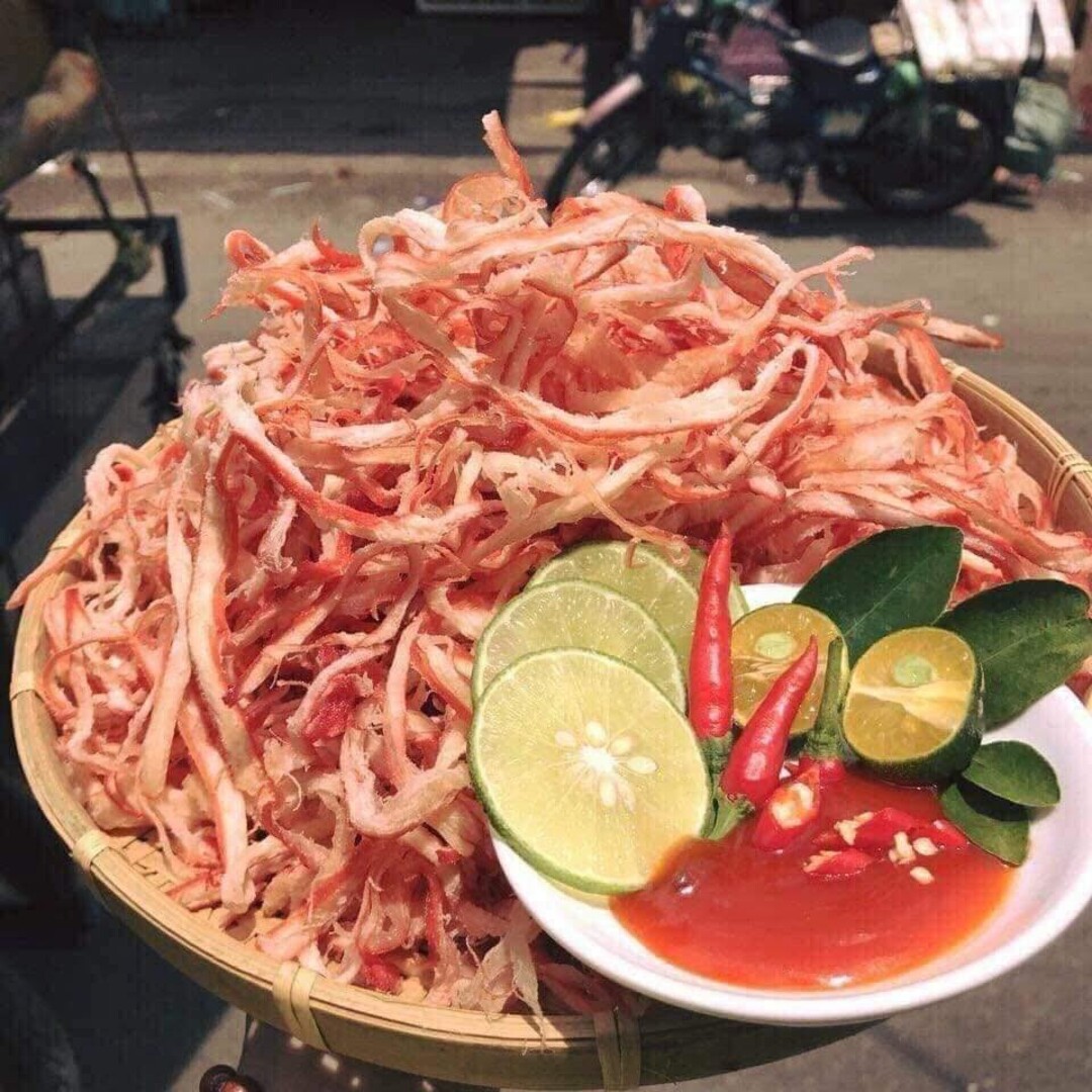 Da Nang dried squid - Famous specialty sought after by foodies 5
