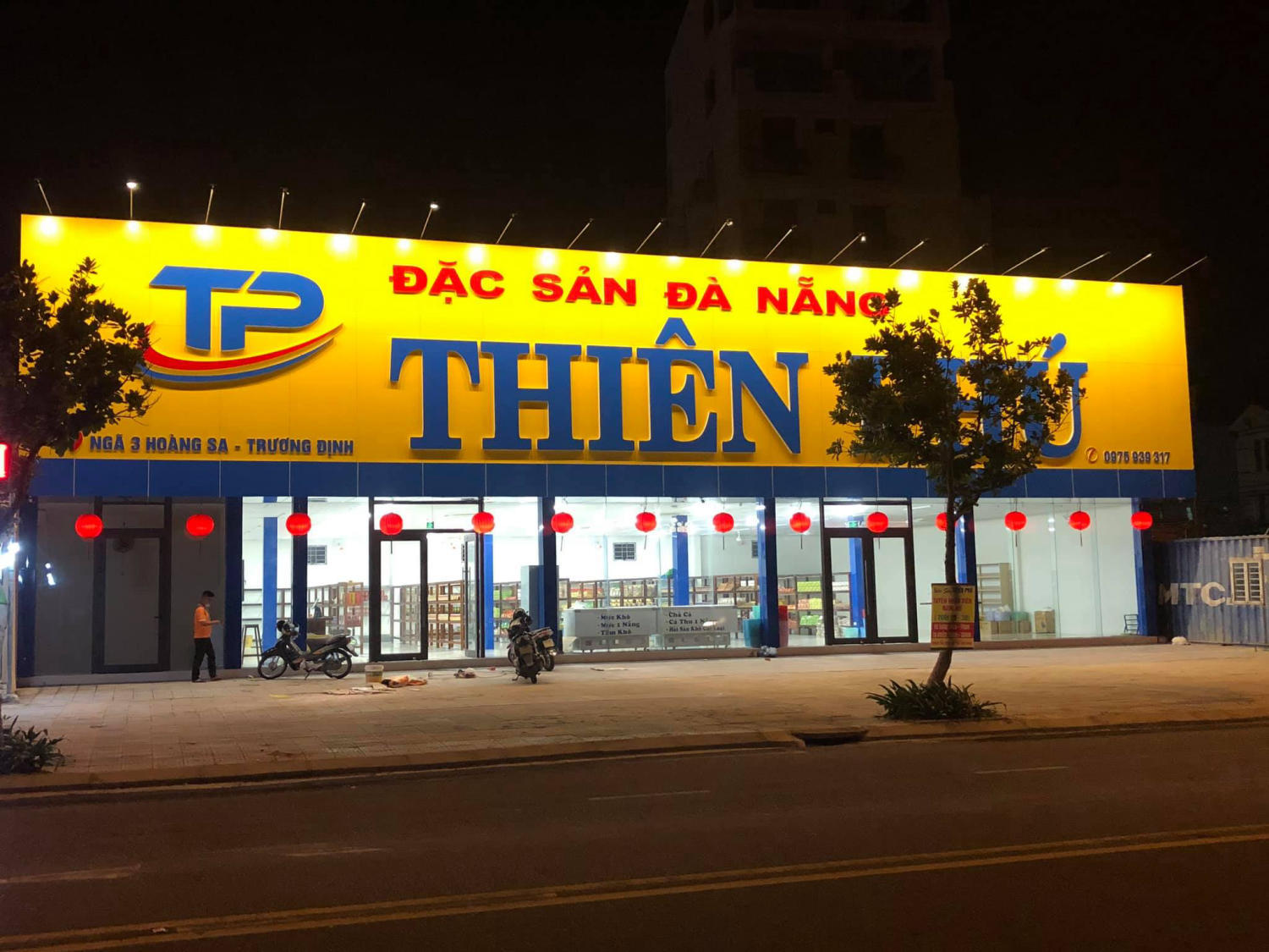 Da Nang tamarind squid - One of the famous specialties in Da Nang 6