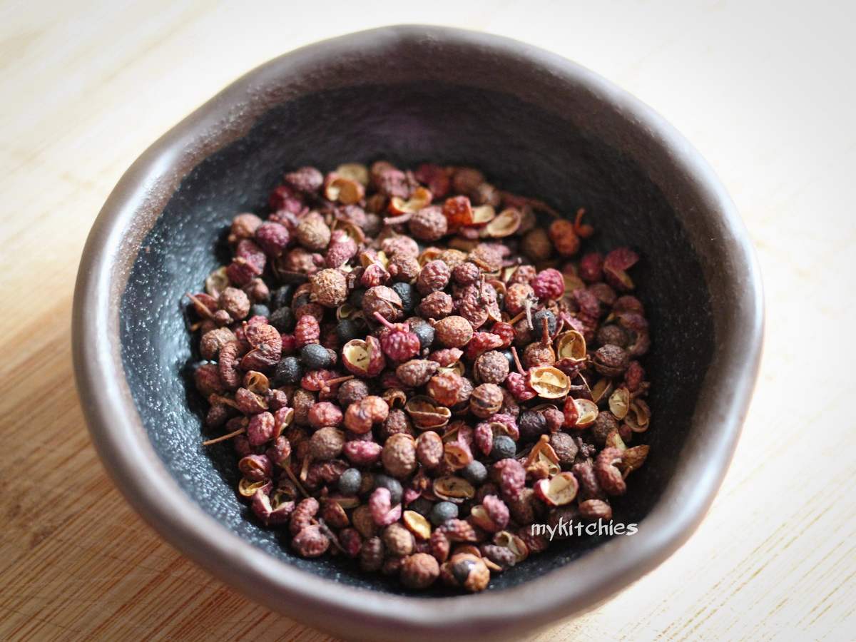 Cham Xom salt - Northwest specialty evokes the flavor of the mountains and forests 4