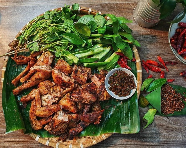 Cham Xom salt - Northwest specialty evokes the flavor of the mountains and forests 7