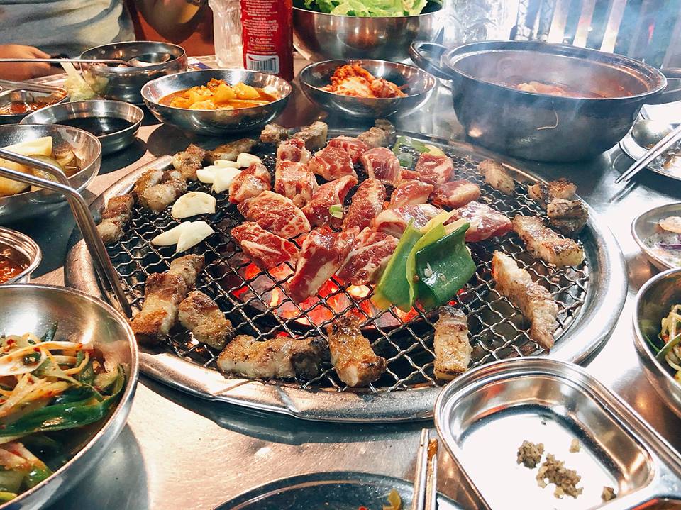If you want to experience authentic Korean barbecue, you must go to Samwon Restaurant right away