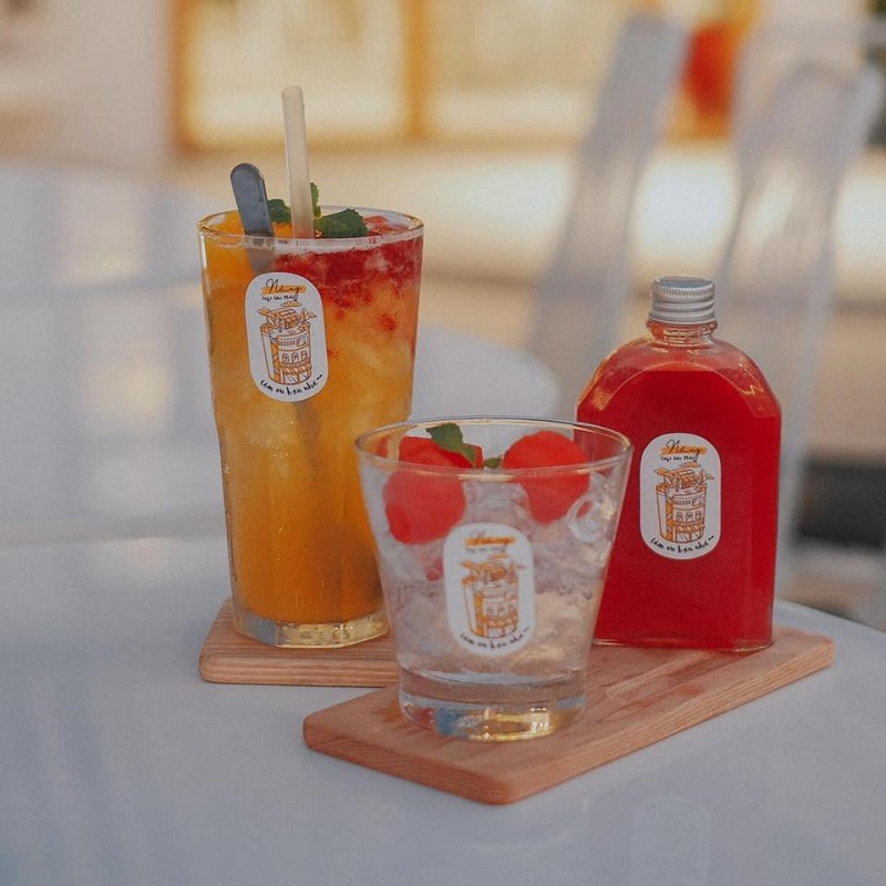 Sunny Rooftop Coffee, a place to watch the sunset and listen to soft acoustic music 11