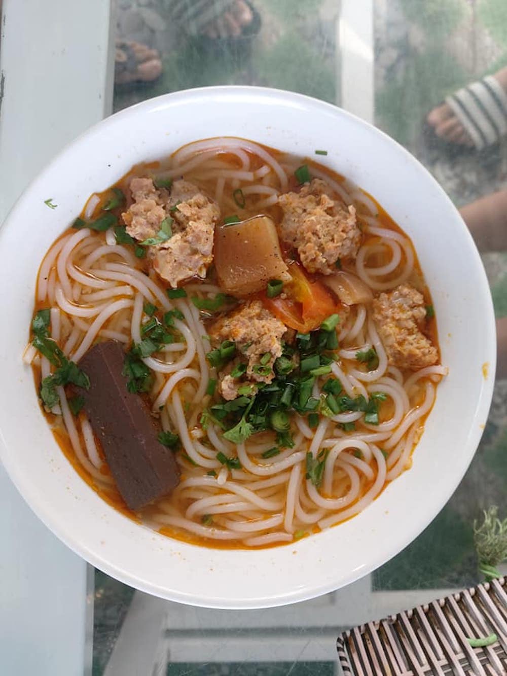 Watch the romantic yellow lantern flowers bloom at Da Lat Valley of Lamps Coffee 11