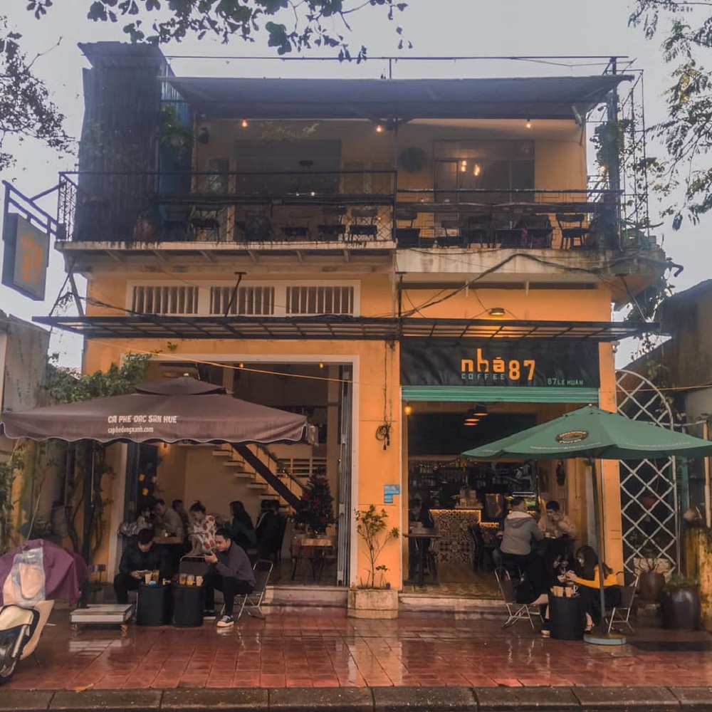House 87 Coffee - Coffee shop with the most ideal study space in Hue 5