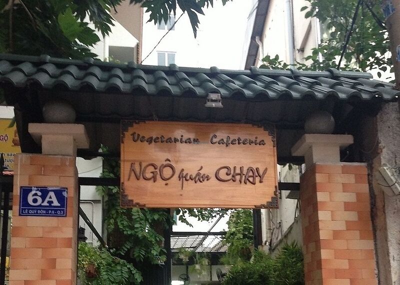 7 vegetarian restaurants in District 3 with exquisite, well-rounded culinary style 4