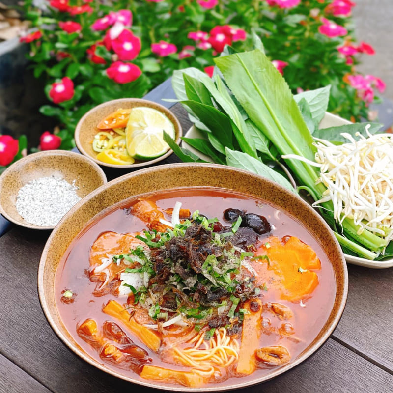 Top 7 vegetarian restaurants in District 7 bring the ultimate culinary experience 7