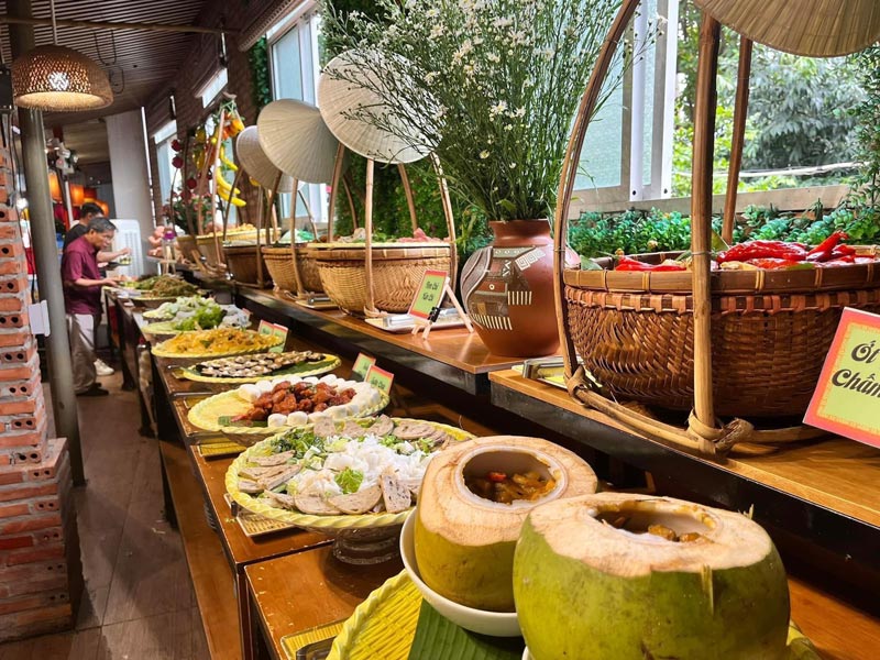 Top 10+ vegetarian restaurants in the city. HCM is frugal and delicious 10