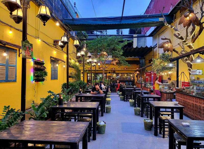 Top 10 Go Vap restaurants, quality menu, cozy space 9