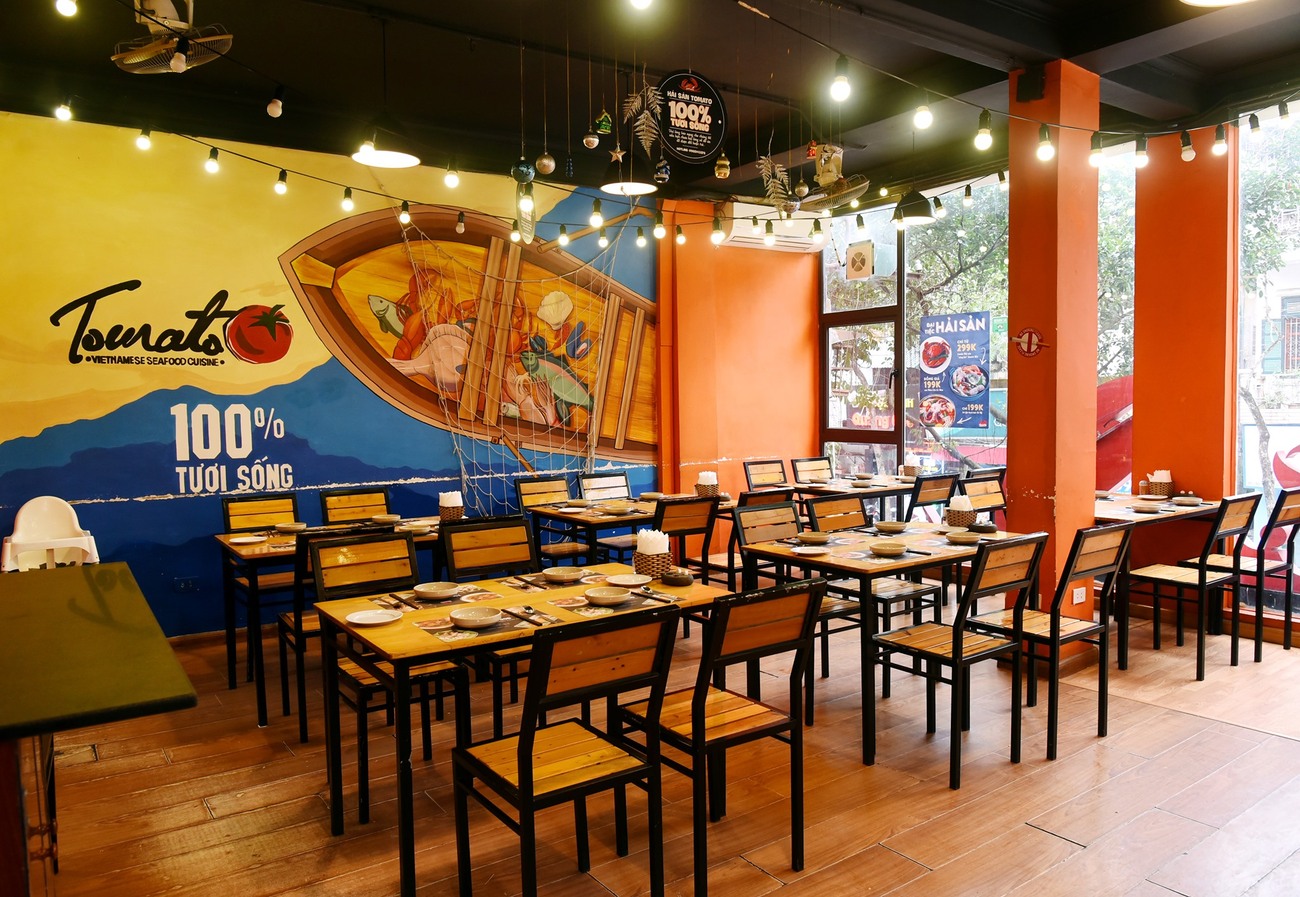 Tomato Seafood Restaurant - Team lacks seafood vitamins that cannot be missed in Hanoi 6