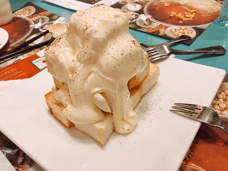 Luk Chew Restaurant - Has a view of Hong Kong in the heart of Hanoi 13