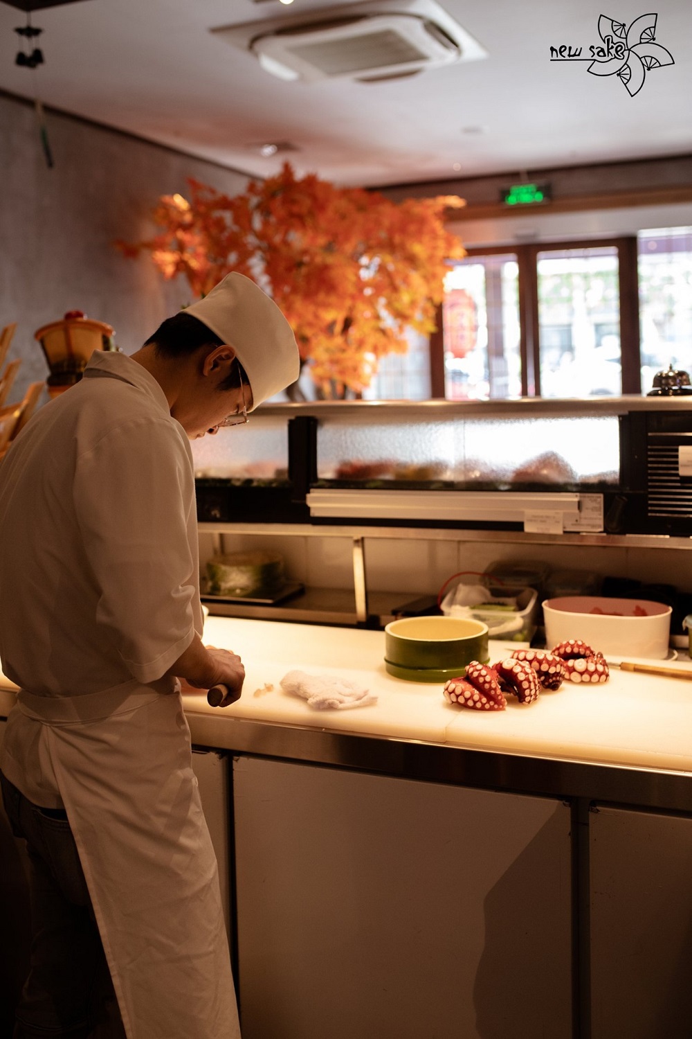 New Sake Restaurant - Japanese cuisine that makes many people 