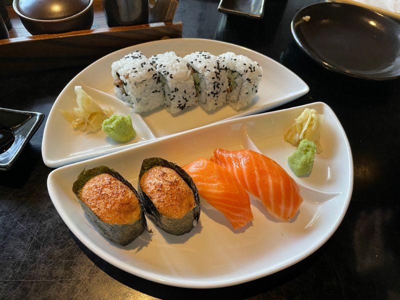 Get full at 8 most popular Japanese restaurants in Hanoi 12
