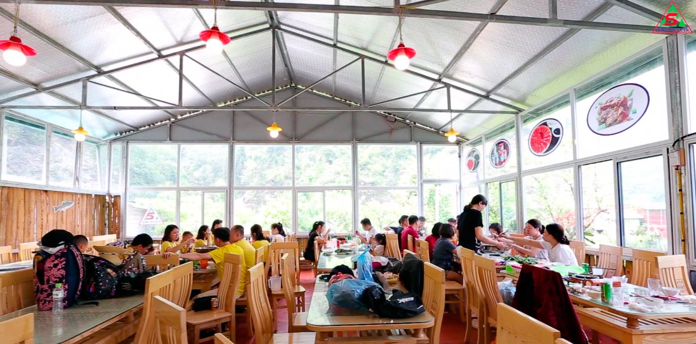 Song Nhi Sapa Restaurant - Be ecstatic with extremely fresh and delicious salmon dishes in the Northwest 16th region