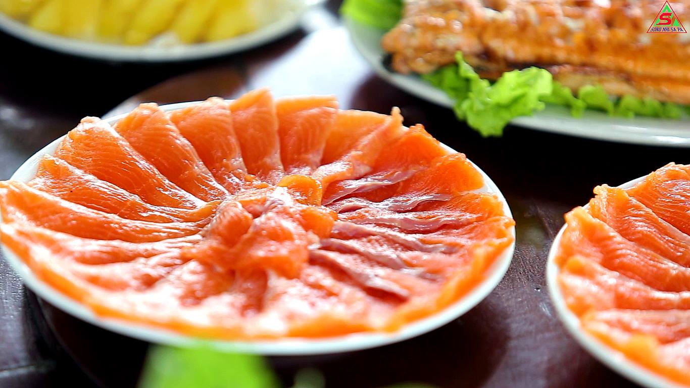 Song Nhi Sapa Restaurant - Be ecstatic with extremely fresh salmon dishes in the Northwest 6 region