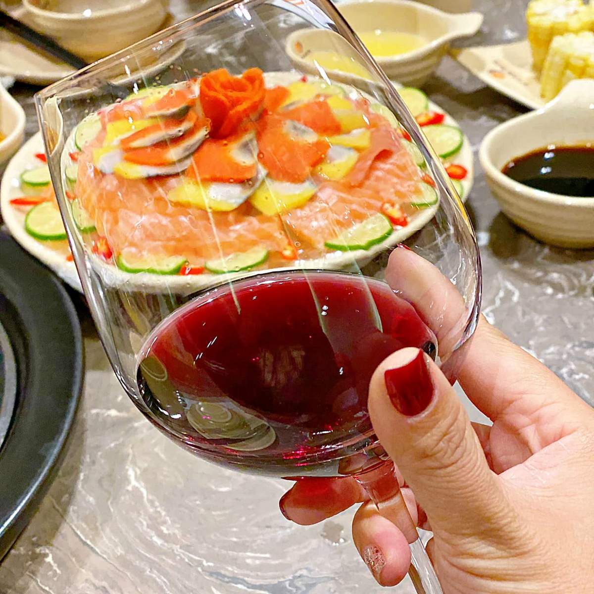 Steam Box Restaurant - Culinary experience with steamed dishes that ensure nutrients 24 hours a day