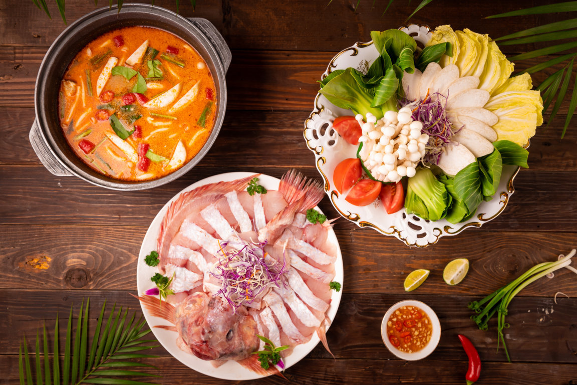 La Vong Beer World Restaurant - Famous draft beer restaurant in Hanoi 5