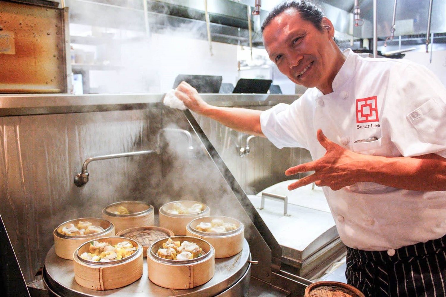 TungLok Heen Restaurant specializes in the most classy Chinese dishes in the capital 9