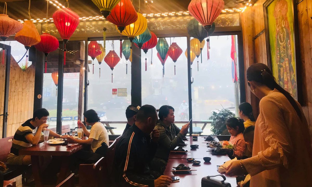 Sapa Hometown Market - Restaurant combining unique Asian and European cuisine 12