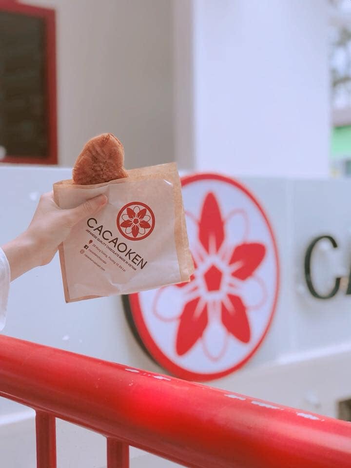 Sip a cup of authentic chocolate at Japanese-style Cacaoken Coffee Da Lat 11
